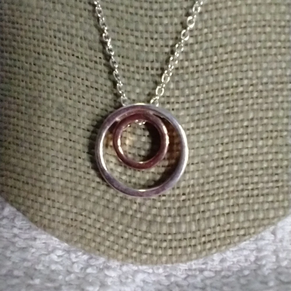 Two tone silver and copper crystal circles chain necklace